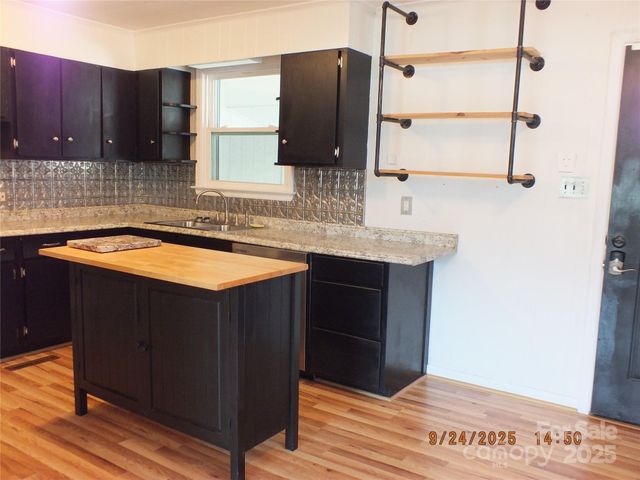 1402 University Drive, Lancaster, SC 29720
