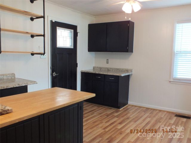 1402 University Drive, Lancaster, SC 29720