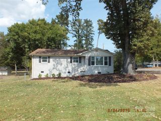 1402 University Drive, Lancaster, SC 29720
