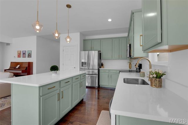 515 Wilmer Hollow Lane, Wentzville, MO 63385