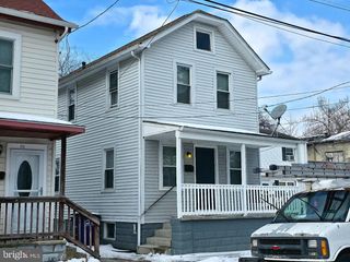 213 LAUREL ST, Beverly, NJ 08010