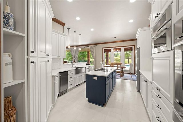 400 Heritage Boulevard, Edmond, OK 73025