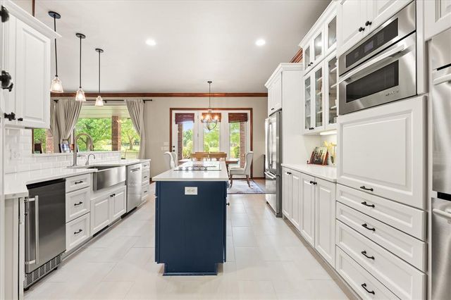 400 Heritage Boulevard, Edmond, OK 73025