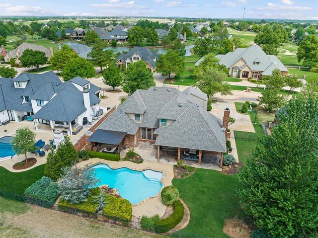 400 Heritage Boulevard, Edmond, OK 73025