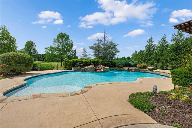 400 Heritage Boulevard, Edmond, OK 73025