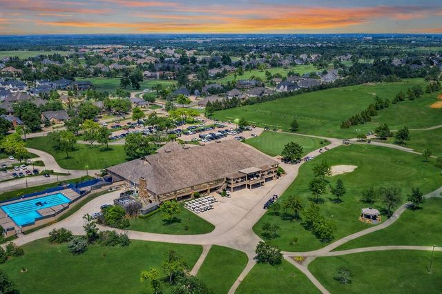 400 Heritage Boulevard, Edmond, OK 73025