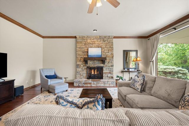 400 Heritage Boulevard, Edmond, OK 73025
