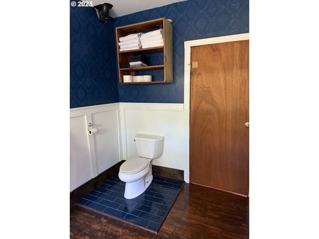 41300 E LARCH MOUNTAIN Rd, Corbett, OR 97019