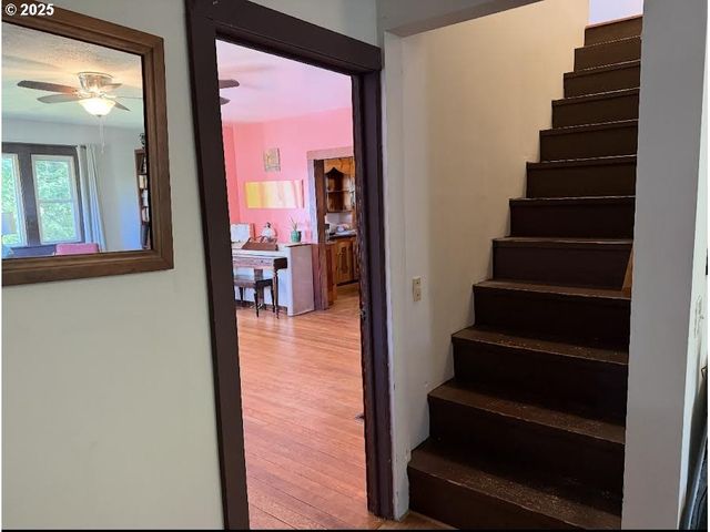 41300 E LARCH MOUNTAIN Rd, Corbett, OR 97019