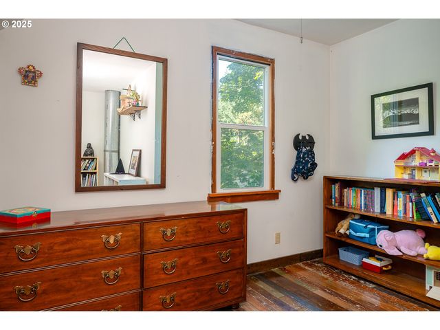 41300 E LARCH MOUNTAIN Rd, Corbett, OR 97019