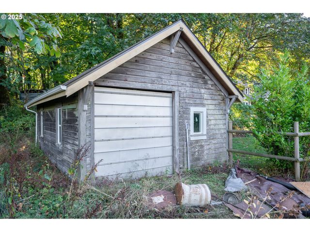 41300 E LARCH MOUNTAIN Rd, Corbett, OR 97019