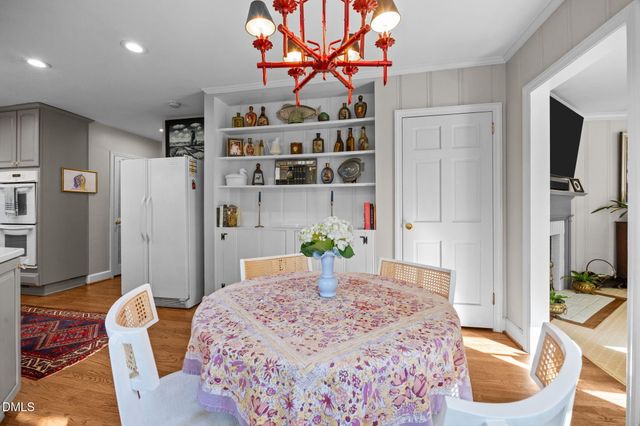 809 Lake Boone Trail, Raleigh, NC 27607