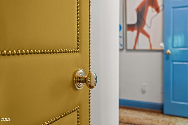 809 Lake Boone Trail, Raleigh, NC 27607