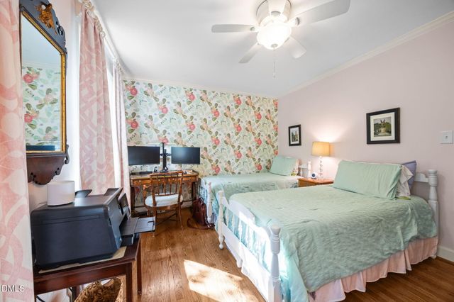 809 Lake Boone Trail, Raleigh, NC 27607