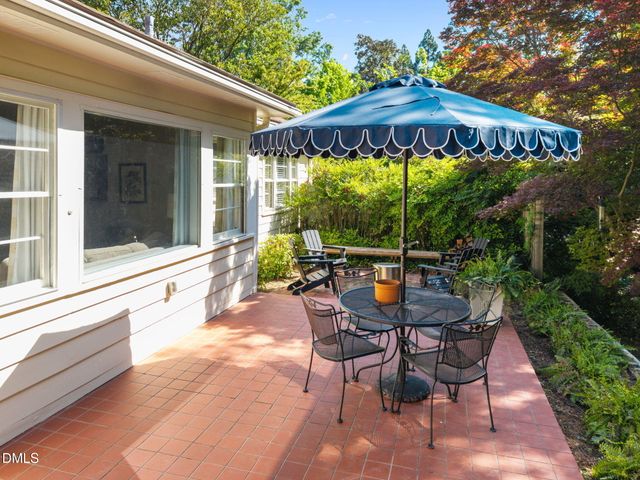 809 Lake Boone Trail, Raleigh, NC 27607