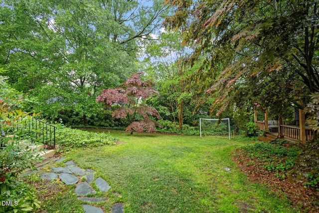 809 Lake Boone Trail, Raleigh, NC 27607