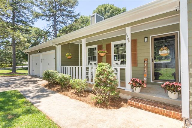 1309 Lakewood Lane, Anderson, SC 29625