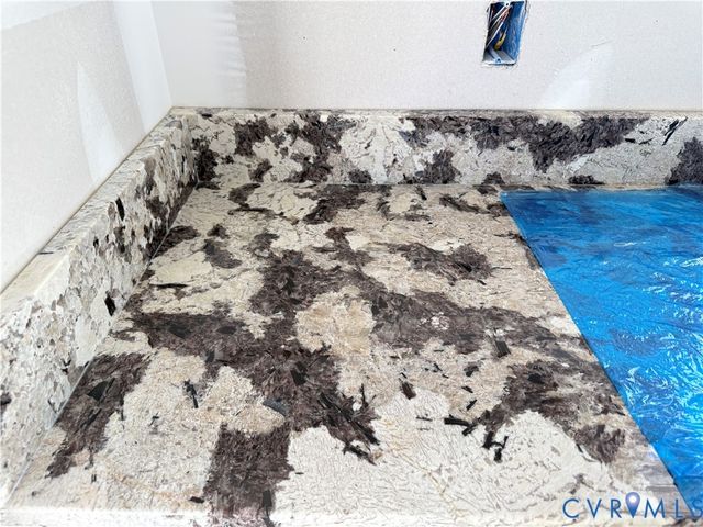 7957 Pennsylvania Ave, West Point, VA 23181