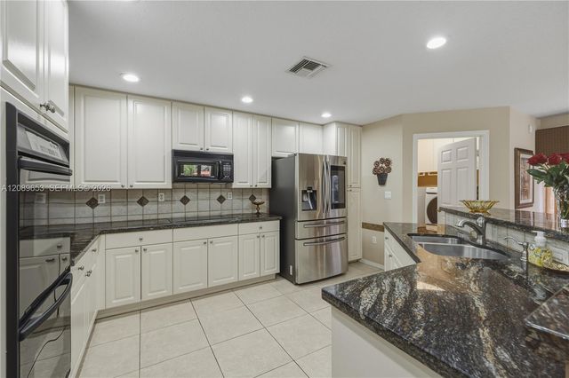 13875 NW 20th Street, Pembroke Pines, FL 33028