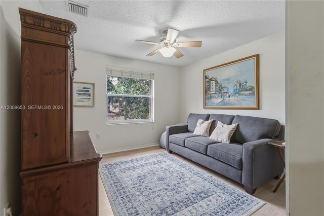 13875 NW 20th Street, Pembroke Pines, FL 33028