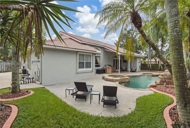 13875 NW 20th Street, Pembroke Pines, FL 33028