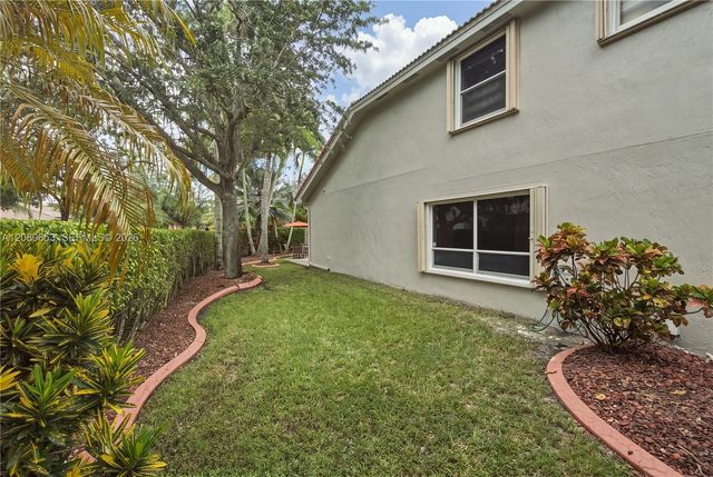13875 NW 20th Street, Pembroke Pines, FL 33028