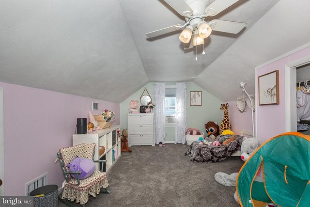 22 PLEASANT VIEW DR, Hanover, PA 17331