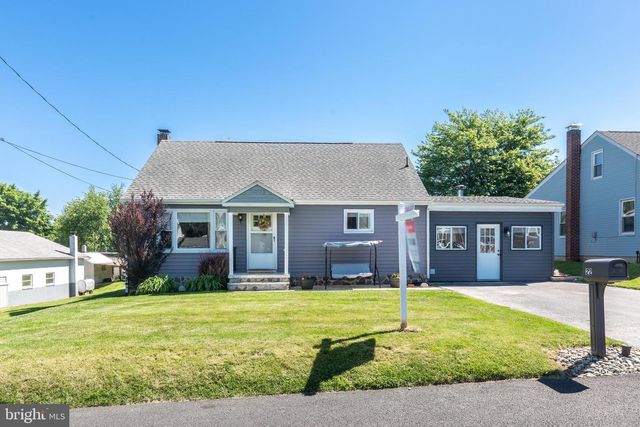 22 PLEASANT VIEW DR, Hanover, PA 17331