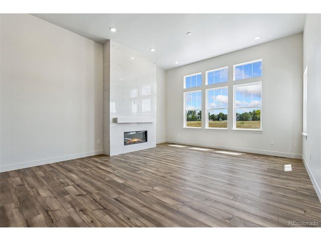 2978 Fleet Dr 2, Fort Collins, CO 80524