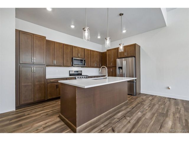 2978 Fleet Dr 2, Fort Collins, CO 80524