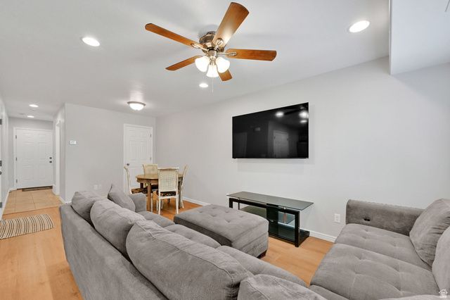 1764 W 5050 S, Roy, UT 84067