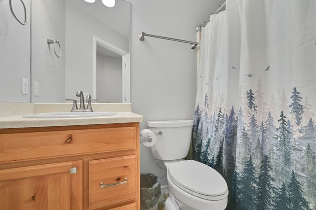1764 W 5050 S, Roy, UT 84067