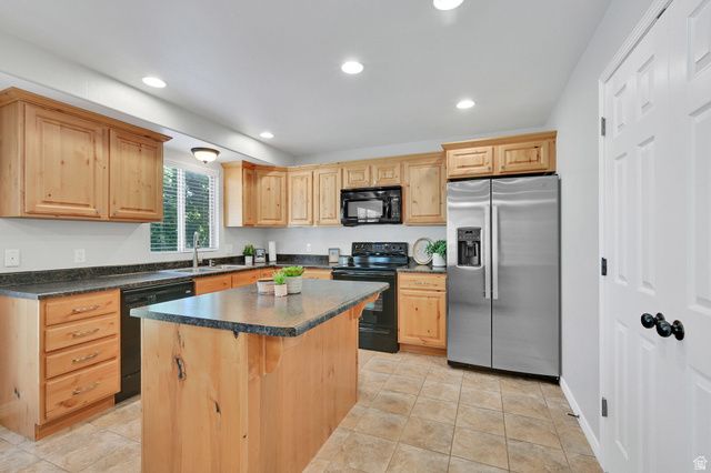 1764 W 5050 S, Roy, UT 84067