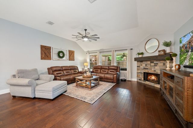 1625 Big Bend Drive, Lewisville, TX 75077