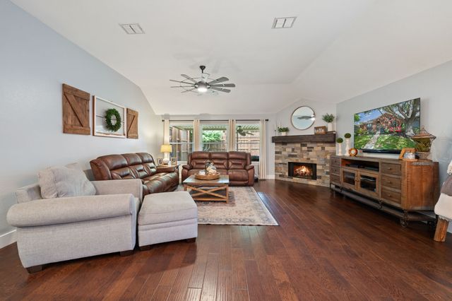 1625 Big Bend Drive, Lewisville, TX 75077