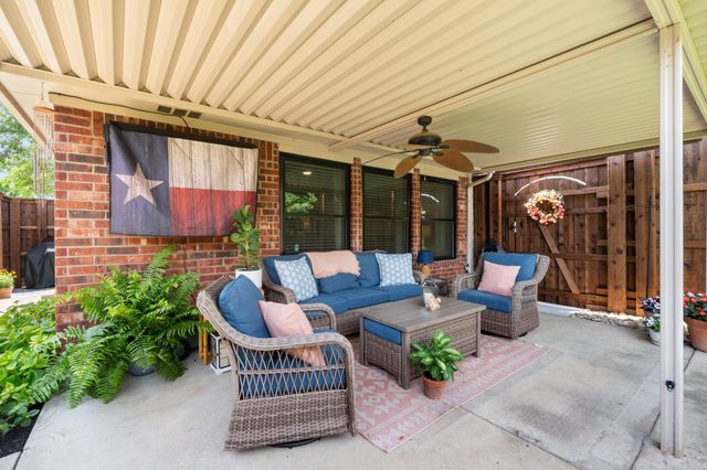 1625 Big Bend Drive, Lewisville, TX 75077