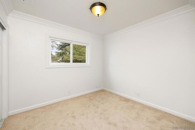 3740 La Colusa Dr, San Marcos, CA 92078