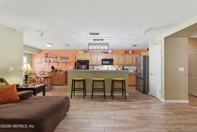 2362 TYSON LAKE Drive, Jacksonville, FL 32221