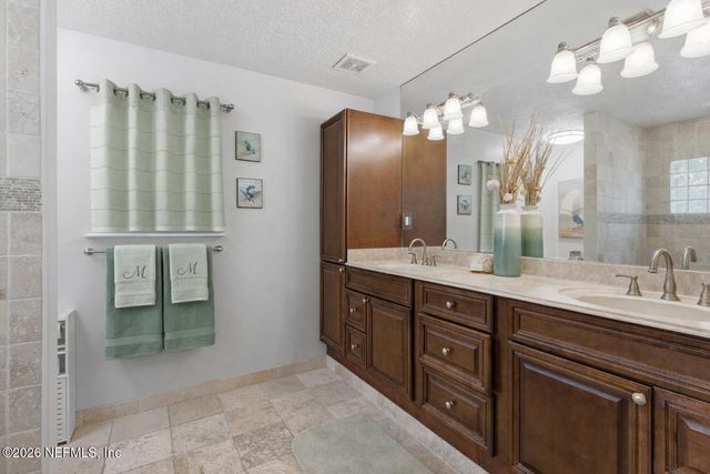 2362 TYSON LAKE Drive, Jacksonville, FL 32221