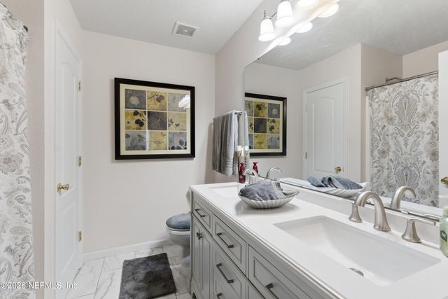 2362 TYSON LAKE Drive, Jacksonville, FL 32221