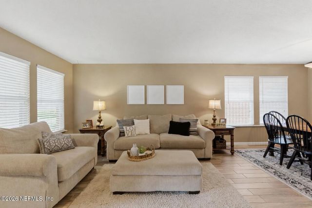 2362 TYSON LAKE Drive, Jacksonville, FL 32221