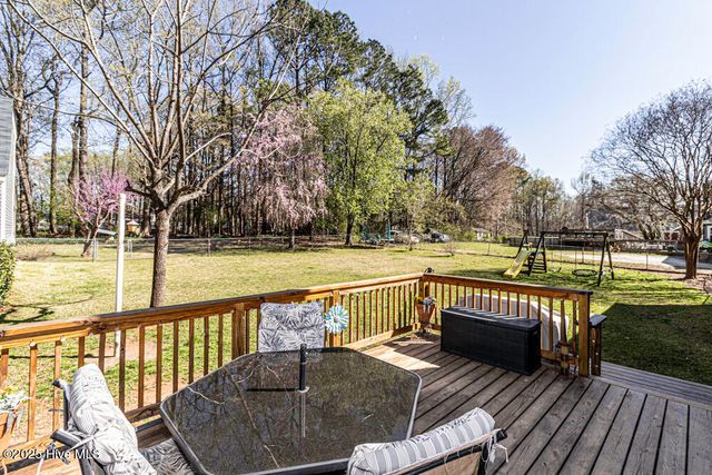 2615 Horseshoe Drive, Rocky Mount, NC 27804