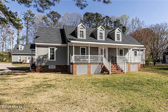 2615 Horseshoe Drive, Rocky Mount, NC 27804