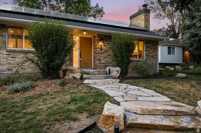 2499 E KEDDINGTON LN, Salt Lake City, UT 84117
