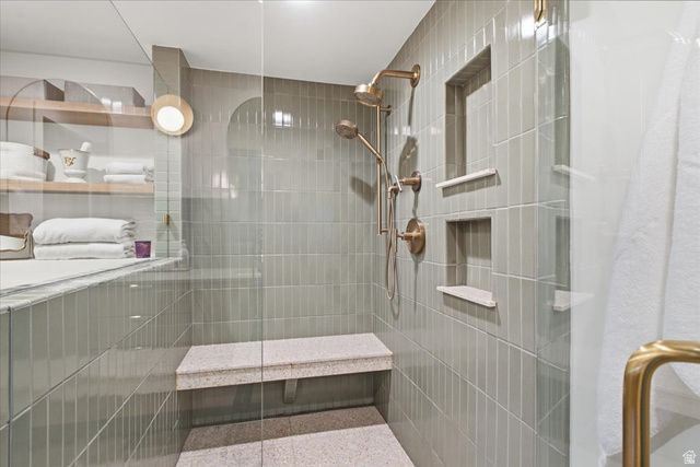 2499 E KEDDINGTON LN, Salt Lake City, UT 84117