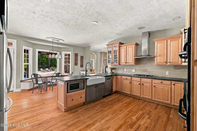 10 Ashkirk Drive, Pinehurst, NC 28374