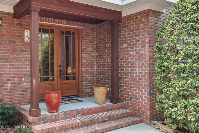10 Ashkirk Drive, Pinehurst, NC 28374