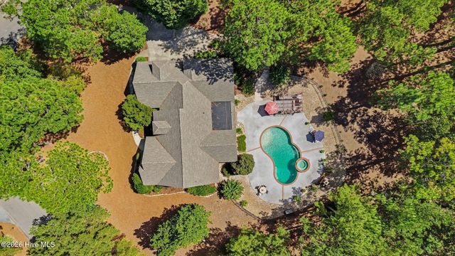 10 Ashkirk Drive, Pinehurst, NC 28374
