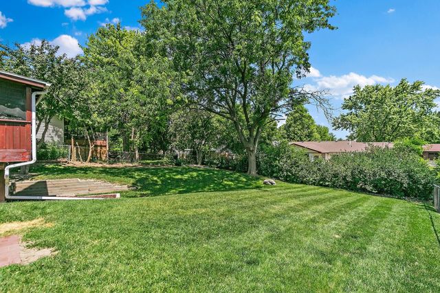 834 Oak Street, Woodstock, IL 60098