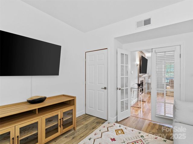 220 Stoney Falls Loop 1 B2, Burnsville, NC 28714